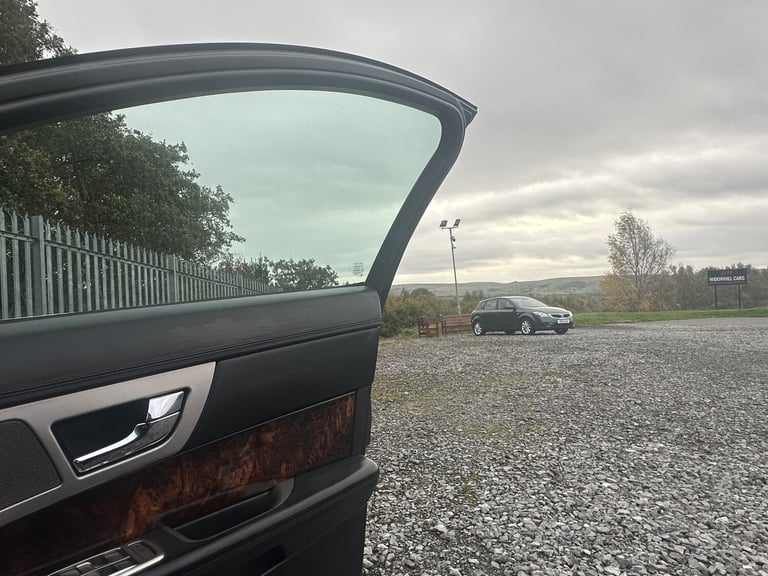JAGUAR XF 3.0 d V6 Premium Luxury 2010