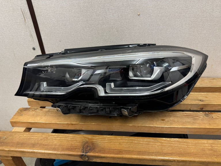 BMW 3 Series G20/G21 Genuine LED Headlights (2018-2021) – Driver & Passenger Side