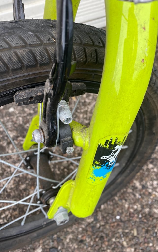 Apollo Ace 16” bmx style kids bike