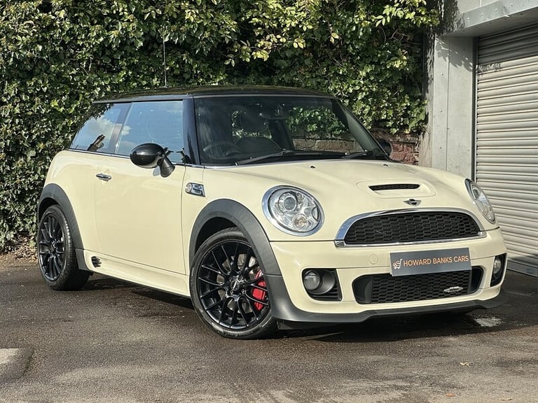 image for 2011 MINI Hatch John Cooper Works Hatchback Petrol Manual