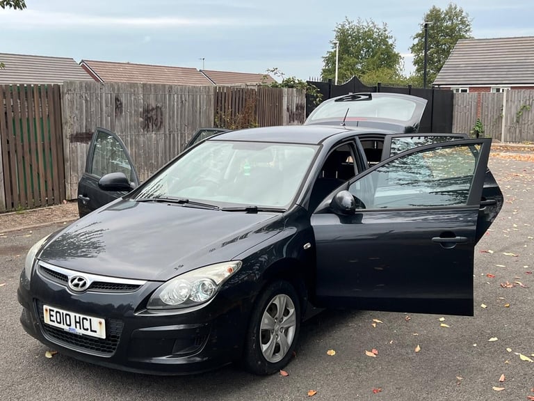 2010 Hyundai i30 1.6 CRDi Classic [2010] 5dr [90] HATCHBACK Diesel Manual