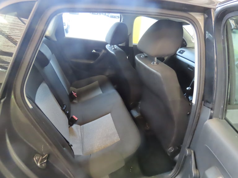 2010 Volkswagen Polo 1.2 S Hatchback 5dr Petrol Manual Euro 5 (70 ps) Petrol