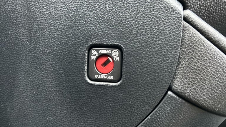 2024 Toyota C-HR 1.8 Hybrid Icon 5dr CVT HATCHBACK PETROL/ELECTRIC Automatic