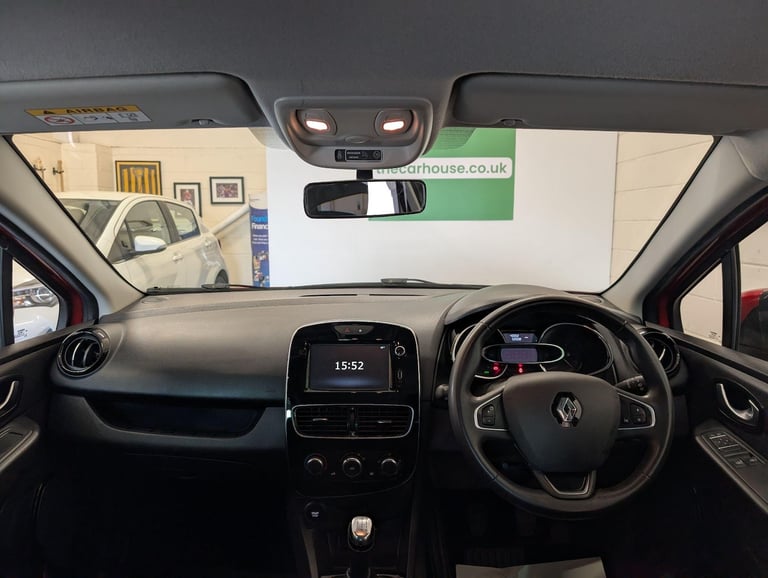 2019 Renault Clio 0.9 TCe Iconic Euro 6 (s/s) 5dr HATCHBACK Petrol Manual