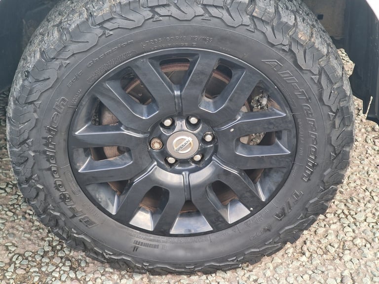 2012 Nissan Navara Double Cab Pick Up Outlaw 3.0dCi V6 231 4WD Auto PICK UP Diesel Automatic