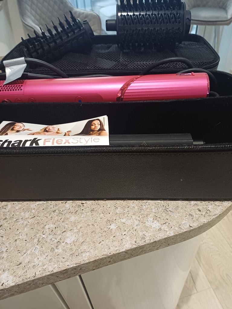 Shark hair dryer styling set