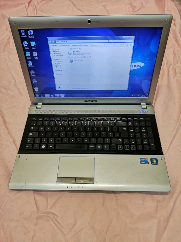 Samsung i3 Notebook Laptop. 