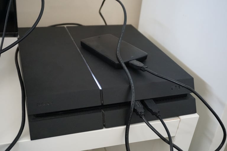 Sony PlayStation 4 500GB Home Console - Jet Black COLLECTION ONLY INCLUDES BOX