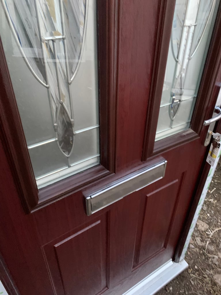 Brand new composite front door with high security locks Free local delivery 