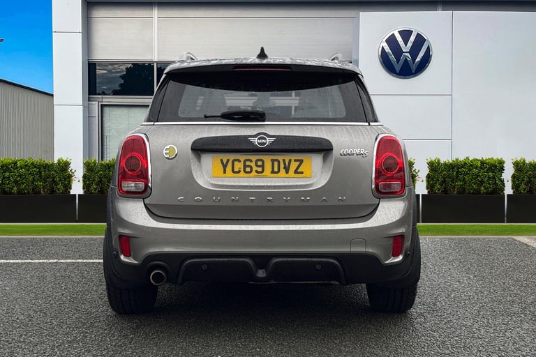 2019 MINI Countryman 1.5 7.6kWh Cooper SE Auto ALL4 Euro 6 (s/s) 5dr SUV PETROL/ELECTRIC Automatic