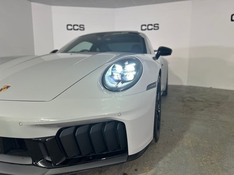 2025 Porsche 911 GTS t-Hybrid 2dr PDK COUPE Petrol/Electric Hybrid Manual