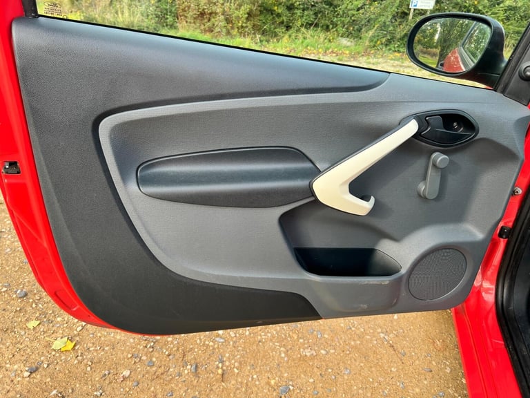 2013 Ford Ka 1.2 Studio Euro 5 3dr HATCHBACK Petrol Manual