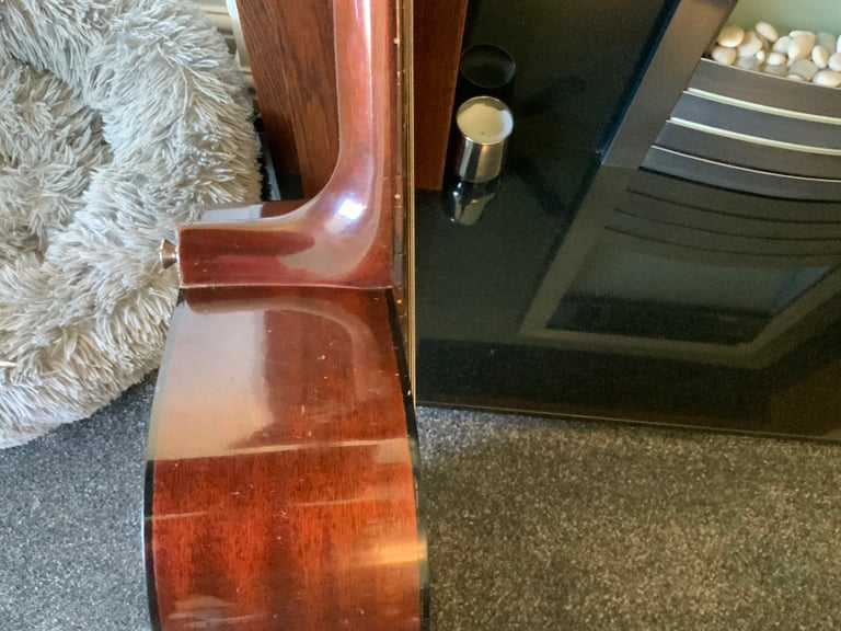 Rare Yamaha fg160e electro acoustic