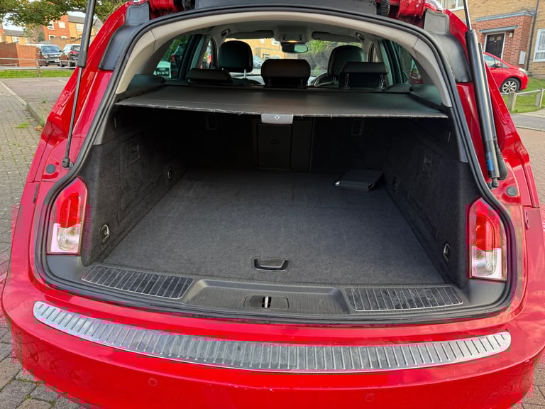 VAUXHALL INSIGNIA Tourer (ELITE NAV) 2.0 diesel, Estate, Full Service History- Timing belt replaced