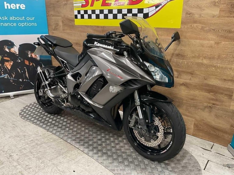 KAWASAKI Z1000SX