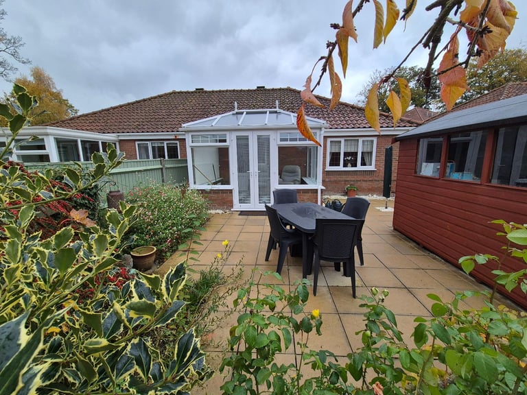 2 Bedroom semi detached Bungalow on the Norfolk Broads