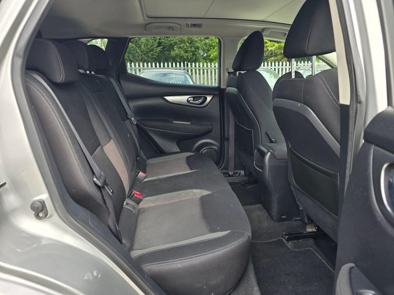 2018 Nissan Qashqai 1.5 dCi N-Connecta Euro 6 (s/s) 5dr HATCHBACK Diesel Manual