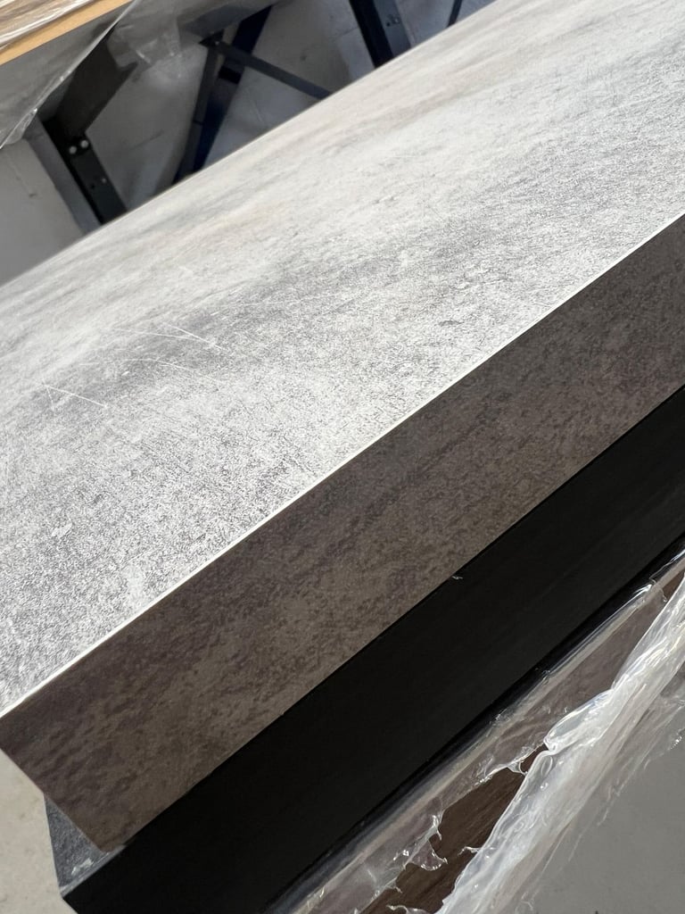 Brand New 4100 x 640 x 29mm Senses Stone Copperfield Square Edge Laminate Worktop
