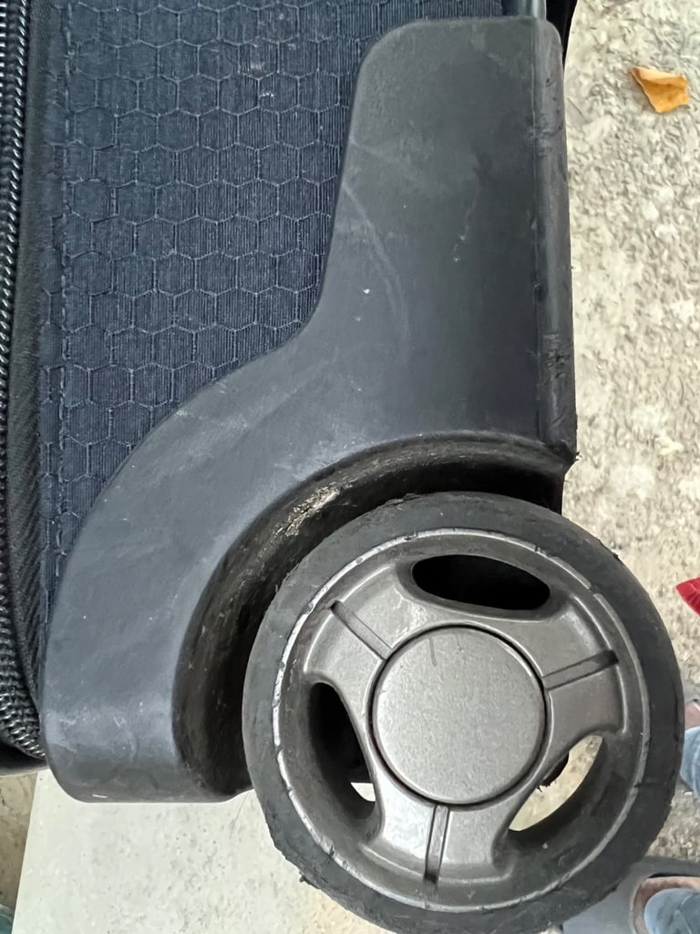 Static Rolling CarryOn Computer Bag