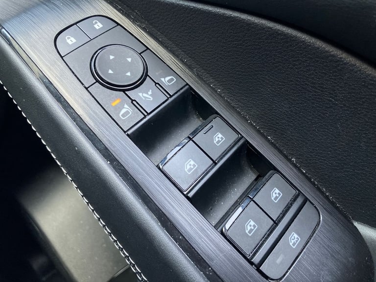 2024 Nissan Qashqai 1.3 DiG-T MH 158 N-Connecta 5dr Xtronic SUV Petrol Automatic