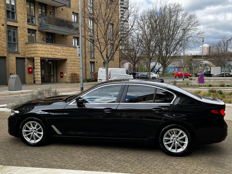 2021 BMW 5 Series 2.0 520d MHT SE Saloon 