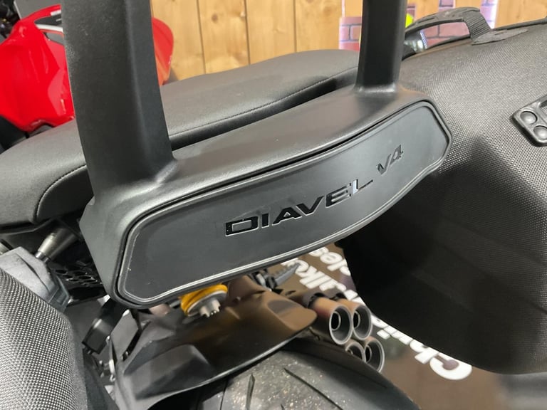 Ducati Diavel V4 TOURING 2024 just 3000 Miles! 1 Owner! FREE UK DELIVERY! Superb