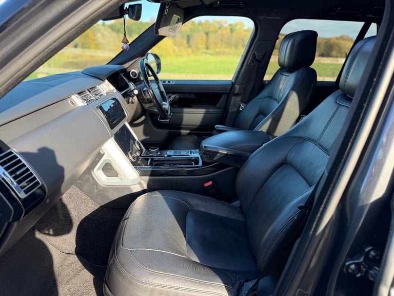 2021 LAND ROVER RANGE ROVER VOGUE P400e WESTMINSTER BLACK TOP SPEC GREY PANROOF