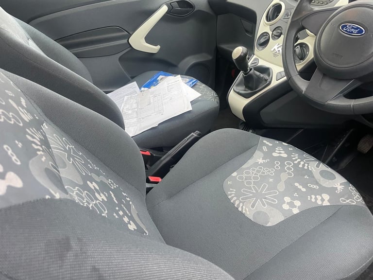 FORD KA 1.2 EDGE S/S 13 REG RED 3 DOOR HATCHBACK MOT JANUARY 28TH 2026 TAX £35 SERVICE HISTORY