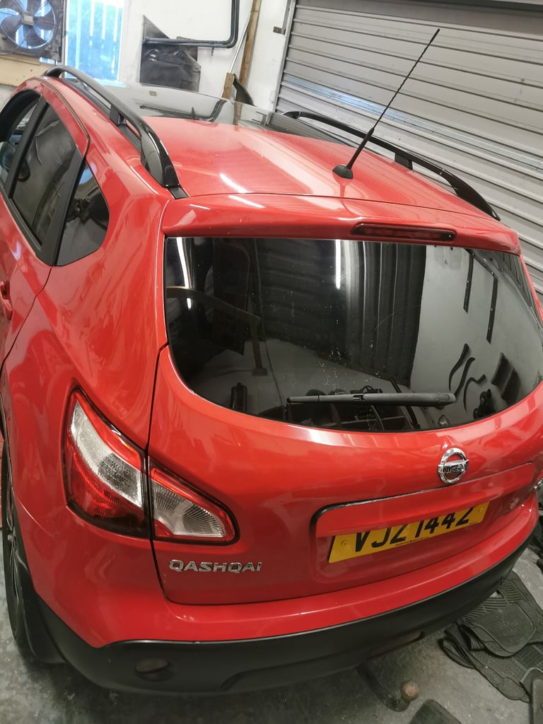 Nissan, Qashqai 360,Hatchback, 2013, Manual, 1461 (cc), 5 doors