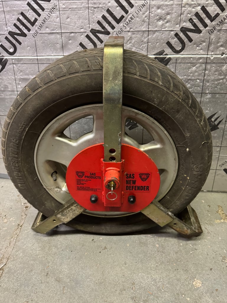Sas Defender heavy duty wheel clamp lock caravan trailer motorhome