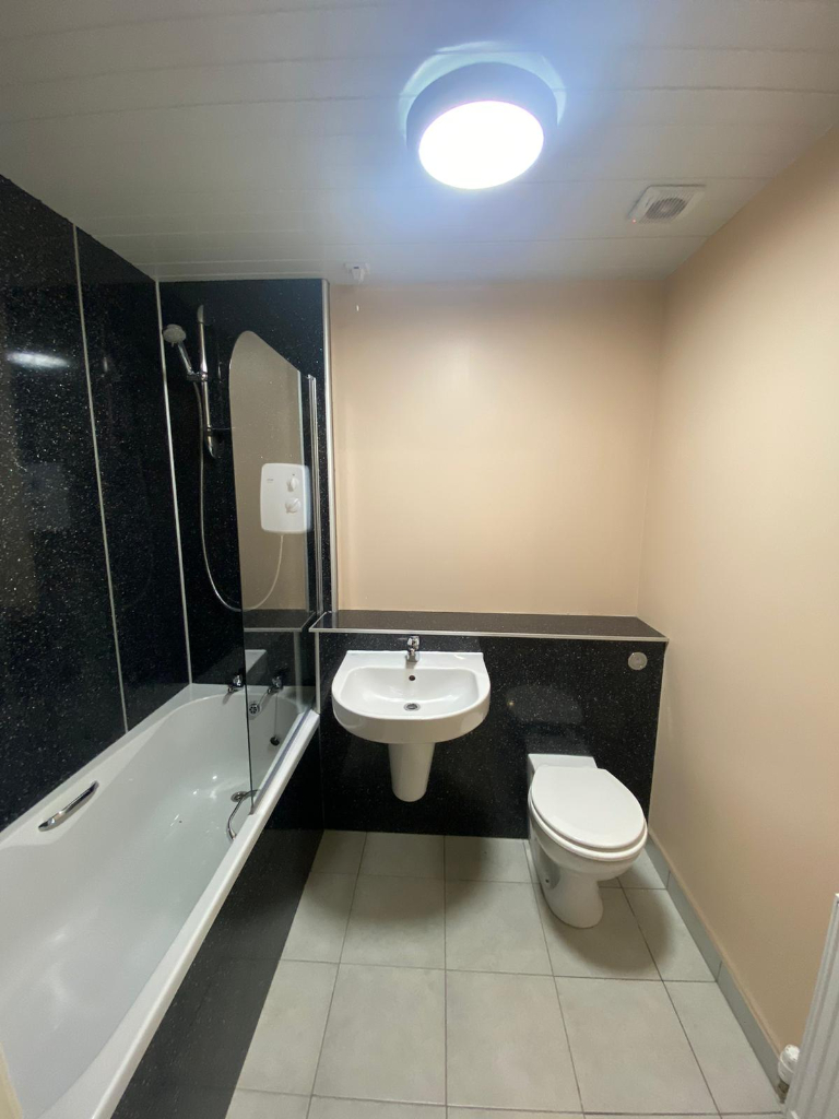 BEAUTIFUL 3 BED HMO STUDENT FLAT IN WEST END. CLOSE TO DUNDEE UNI