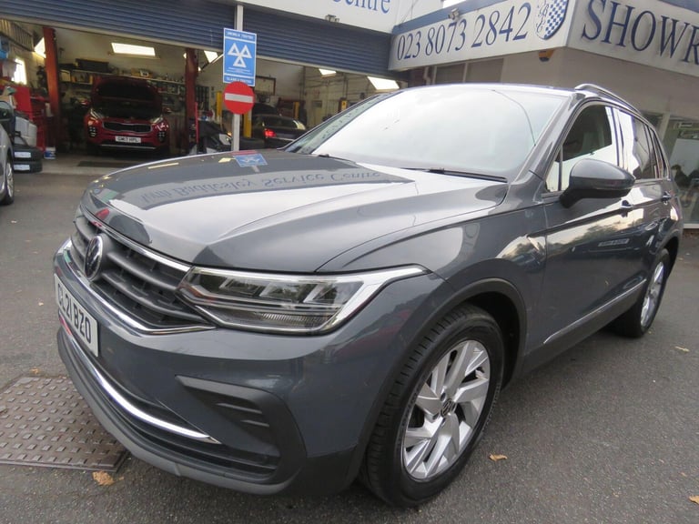 2021 Volkswagen Tiguan 1.5 TSI Life Euro 6 (s/s) 5dr ESTATE Petrol Manual