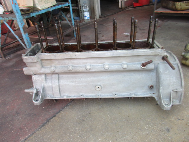 Engine block Maserati 3500