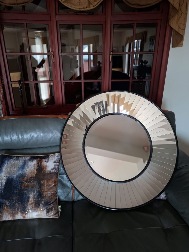 Brand new Wall Mirror.