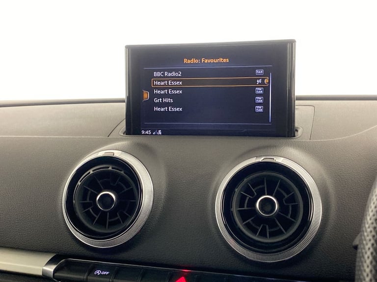  Audi A3 Sportback 1.5 Tfsi Cod 35 S Line Sportback 5dr Petrol Manual Euro 6