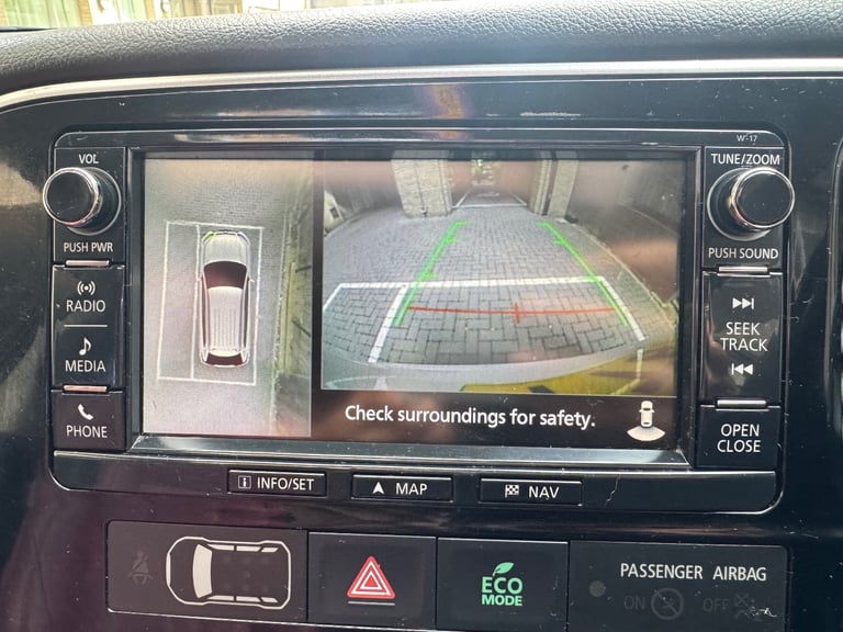 Mitsubishi, OUTLANDER, Estate, 2017, Other, 1998 (cc), 5 doors