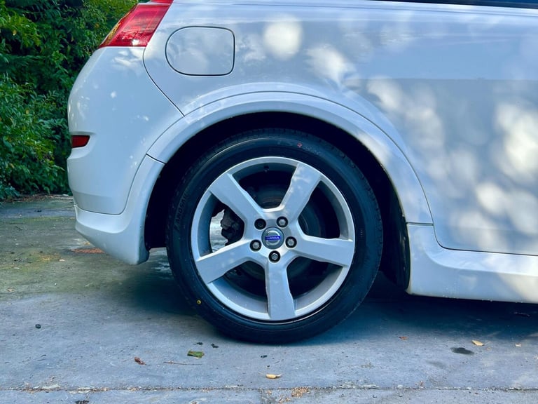 2012 Volvo C30 2.0 R-Design Lux Sports Coupe Euro 5 3dr HATCHBACK Petrol Manual
