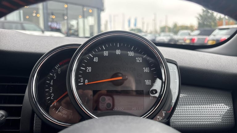 2019 MINI Hatch 1.5 Cooper Sport II 3dr Hatchback Petrol Manual