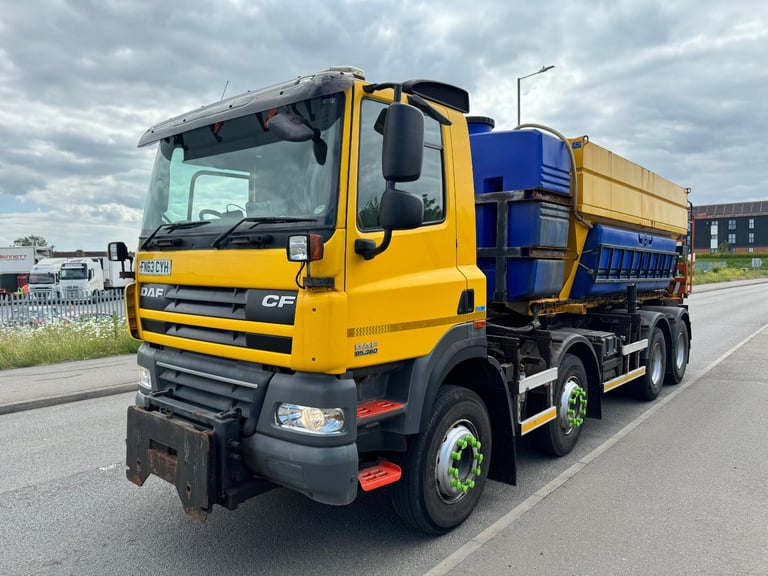 2013 DAF CF85 360 ATE 8x4 Chassis Cabs / Gritters 