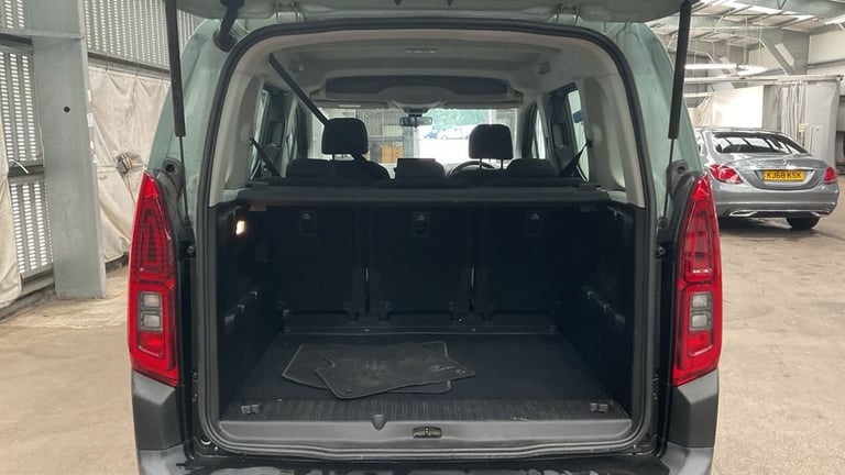 2019 Citroen Berlingo 1.5 BlueHDi Flair M MPV 5dr Diesel Manual Euro 6 (100 ps) 1 FORMER OWNER MP...