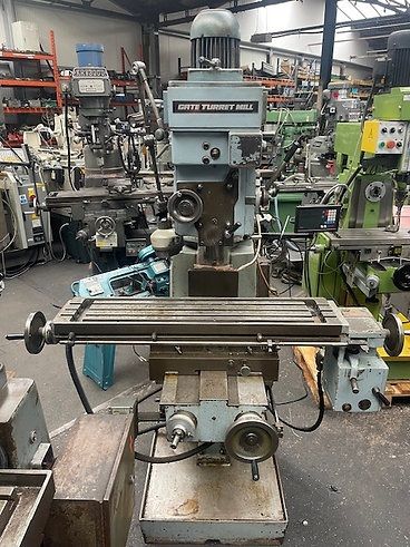 GATE TURRET MILLING MACHINE MODEL TYPE G-301 40 INT DRO