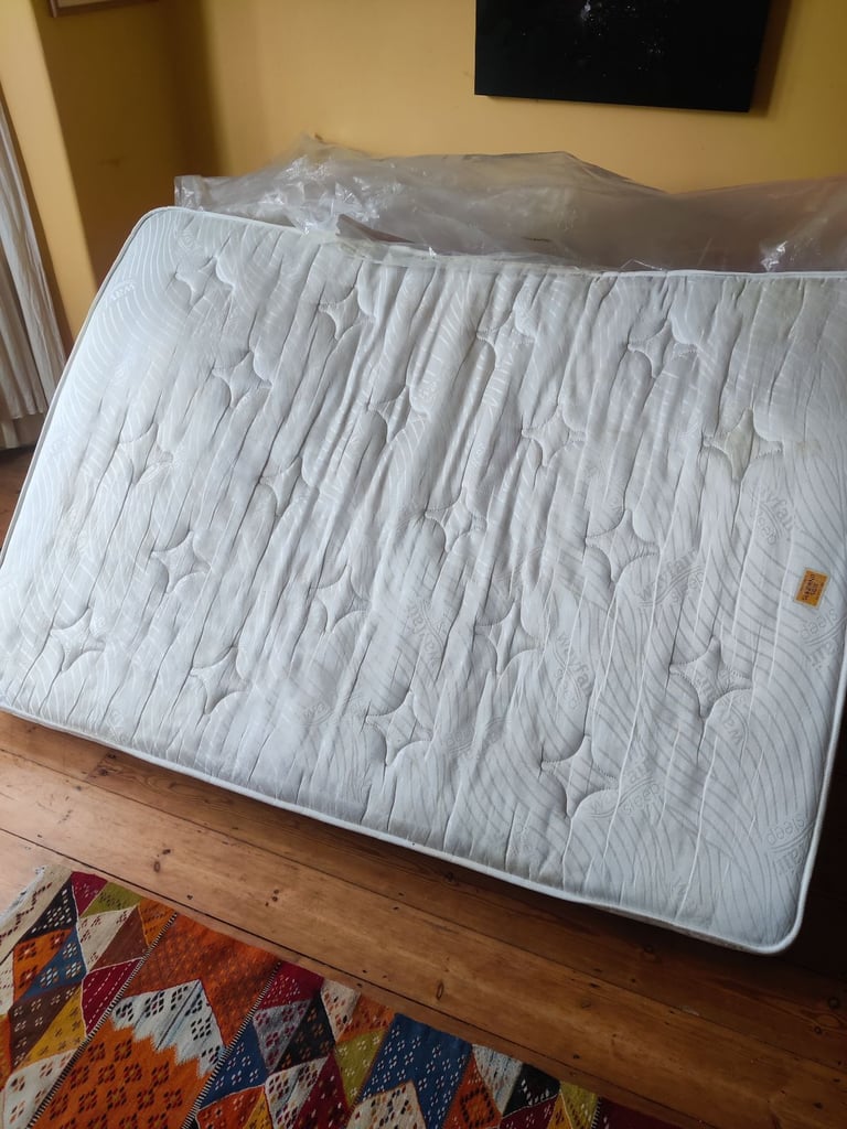 image for Double mattress. Good condition FREE!