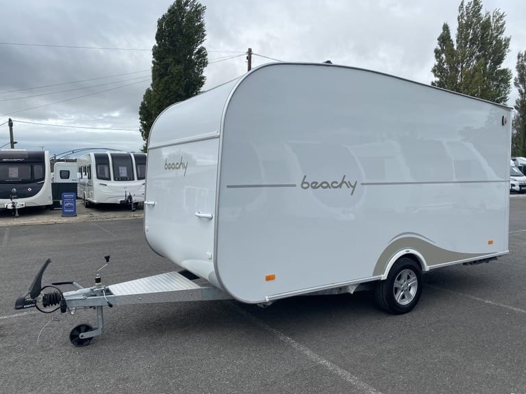 2024 HOBBY BEACHY 450 TOURING CARAVAN - BRAND NEW!