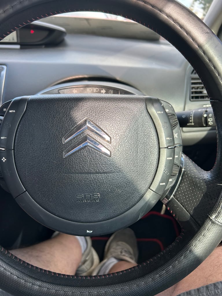 Citroen, C4, Coupe, 2010, Manual, 1598 (cc), 3 doors