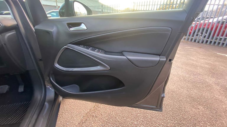 2022 Vauxhall Crossland 1.2 Turbo [130] Elite Edition 5dr Auto Hatchback Petrol Automatic