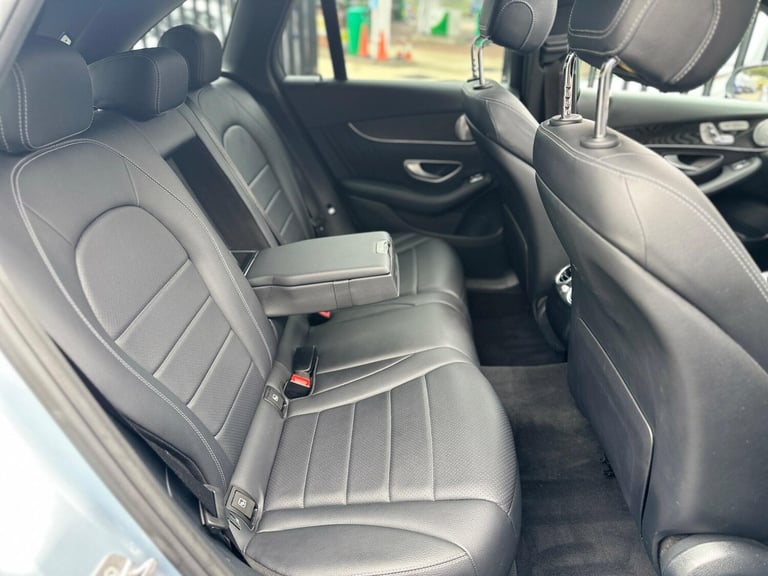 2017 Mercedes-Benz GLC 2.1 GLC220d AMG Line (Premium Plus) G-Tronic 4MATIC Euro 6 (s/s) 5dr ESTAT...
