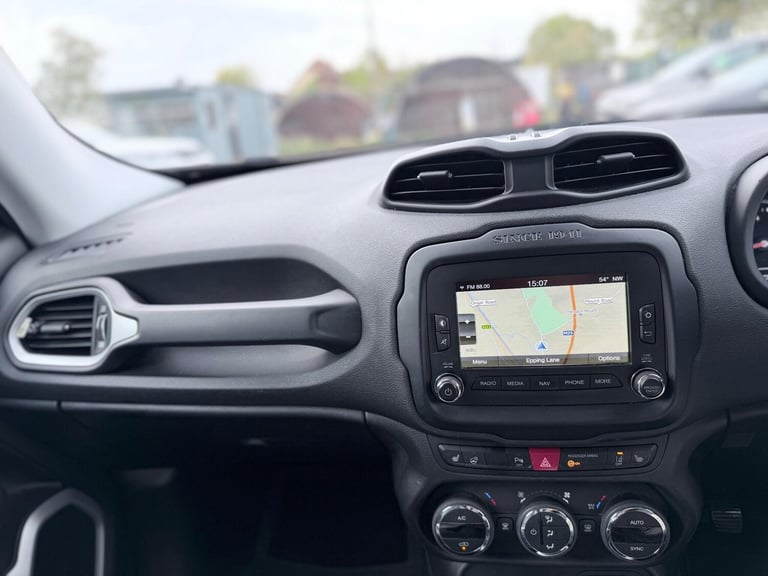 2015 Jeep Renegade 1.4T MultiAirII Limited Euro 6 (s/s) 5dr ESTATE Petrol Manual