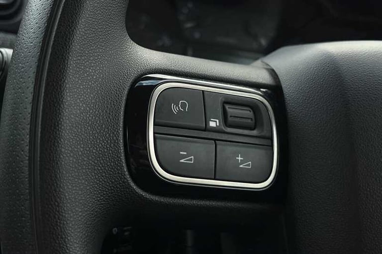 2018 Citroen C3 1.2 PureTech ELLE Hatchback 5dr Petrol Manual Euro 6 (82 ps) Hatchback Petrol Manual