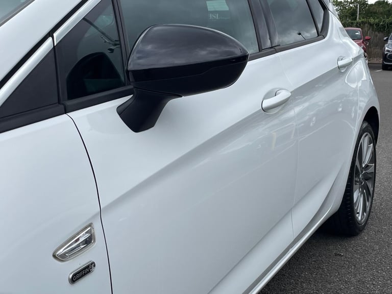 2021 Vauxhall Astra 1.2 Turbo Griffin Edition Euro 6 (s/s) 5dr HATCHBACK Petrol Manual