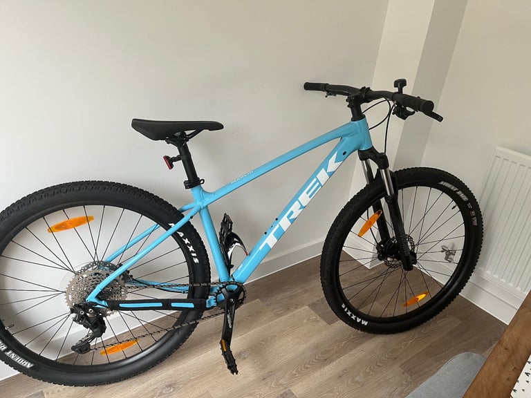 Trek Marlin 7 Hardtail Mountain Bike Azure Blue